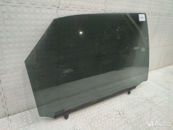 Стекло двери заднее правое Lexus Rx 4 AL20 2015