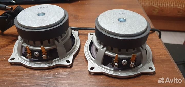 Автомобильный сч динамик eton RS 100