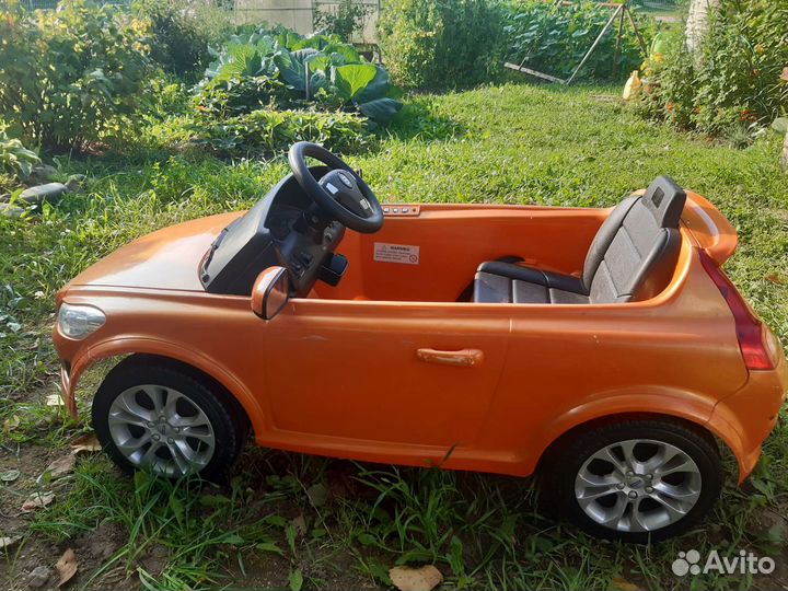 Детский электромобиль бу