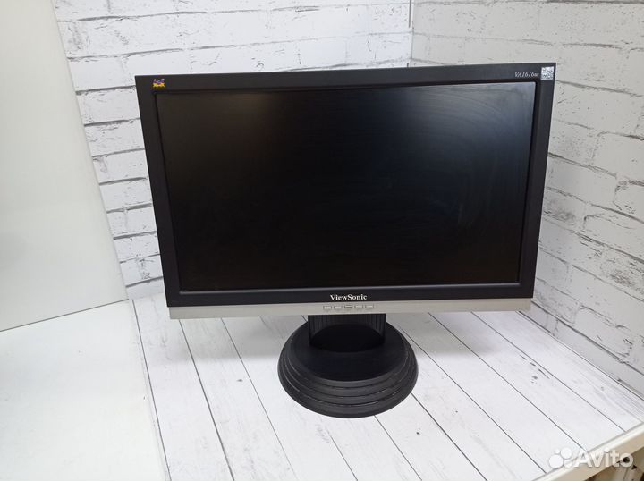 Монитор ViewSonic 15.6