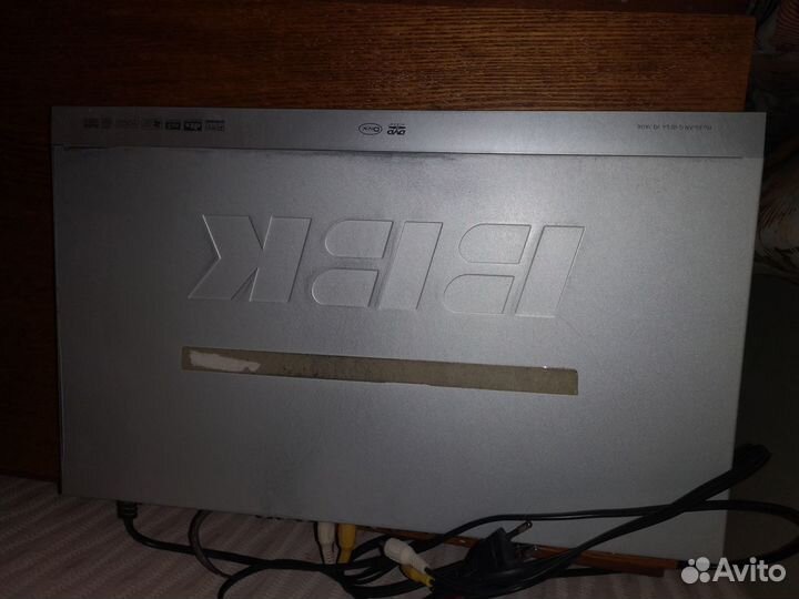 DVD проигрыватель BBK DV527S