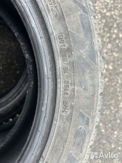 Pirelli Ice Zero 205/55 R16 94T