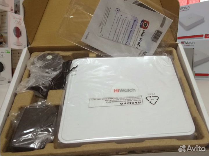 IP Видеорегистратор 8-ми канал DS-N208(C) HiWatch