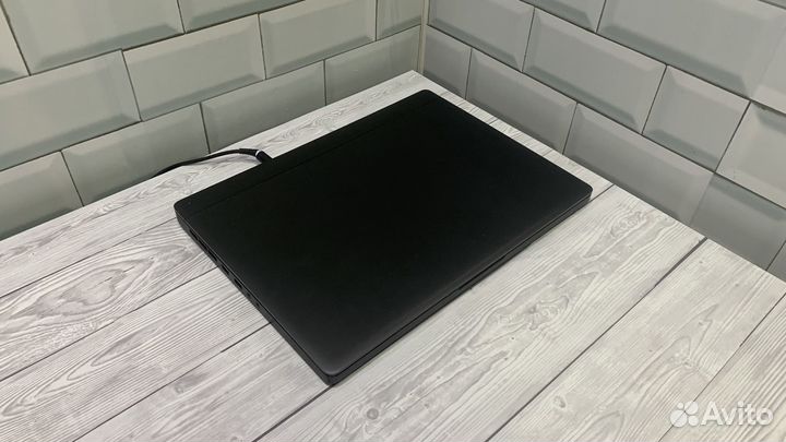 Mi 15.6“ — i7-9750H, 16Gb/1Tb, RTX 2060, 144Hz