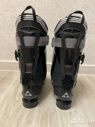 Горнолыжные ботинки