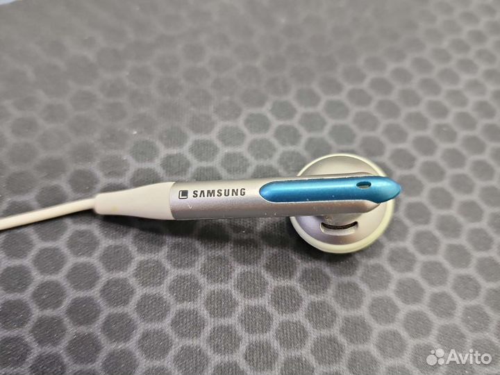 Наушники для телефона, гарнитуры