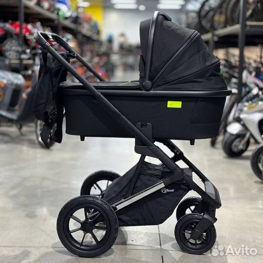 Коляска детская 3 в 1
