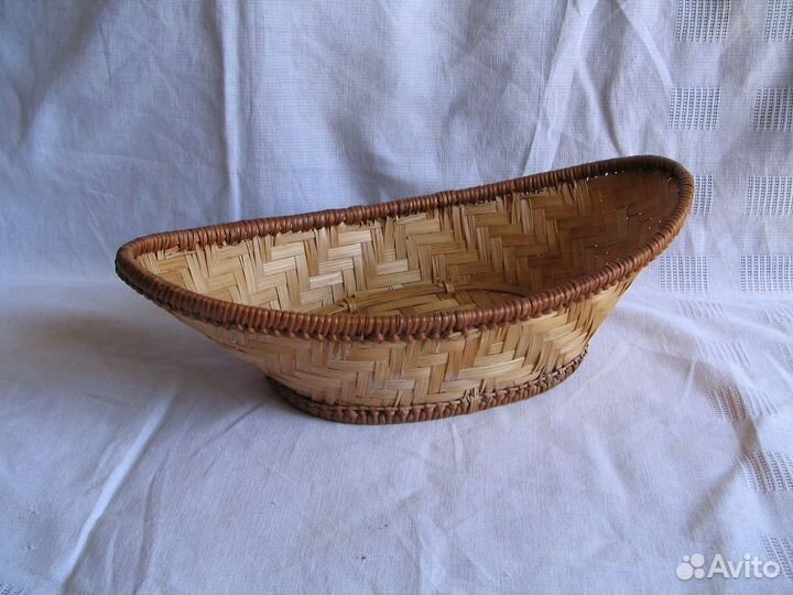 Хлебница из соломки