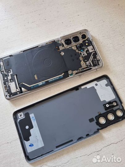 Samsung Galaxy S21. Запчасти. Разбор
