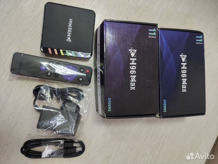 Android TV приставка 4/64гб