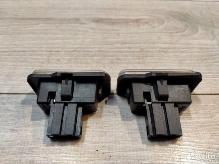 Подсветка заднего номера Mercedes-Benz 211.054 E