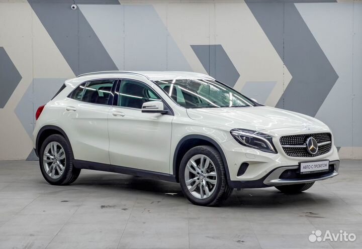 Mercedes-Benz GLA-класс 2.0 AMT, 2015, 84 386 км