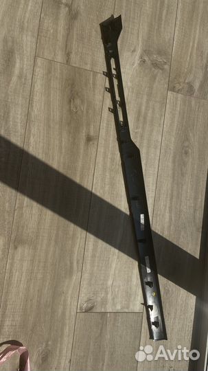 Пластиковая накладка Volkswagen Passat b8