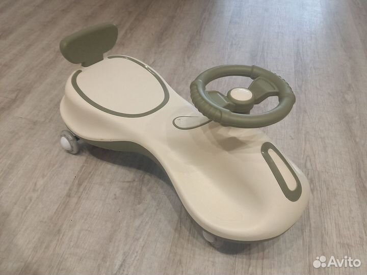 Машинка каталка бибикар