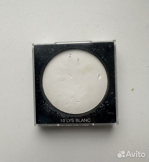 Chanel пудра 10 lys blanc