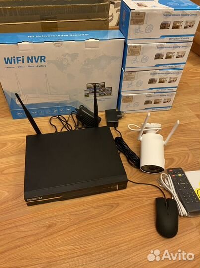 Комплект видеонаблюдения Wi-Fi новый