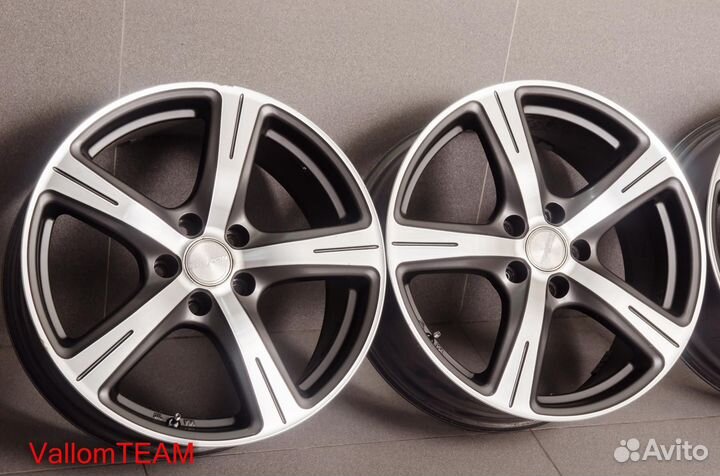 Лот KA5654 Фирменные 18-е диски dunlop rozest