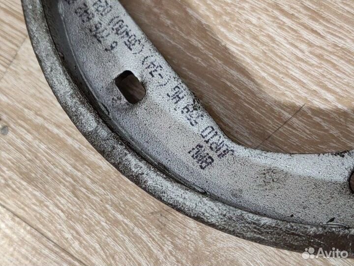 Колодки стояночного тормоза задние Bmw X5 E70