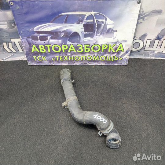 Патрубок охлаждения VAG