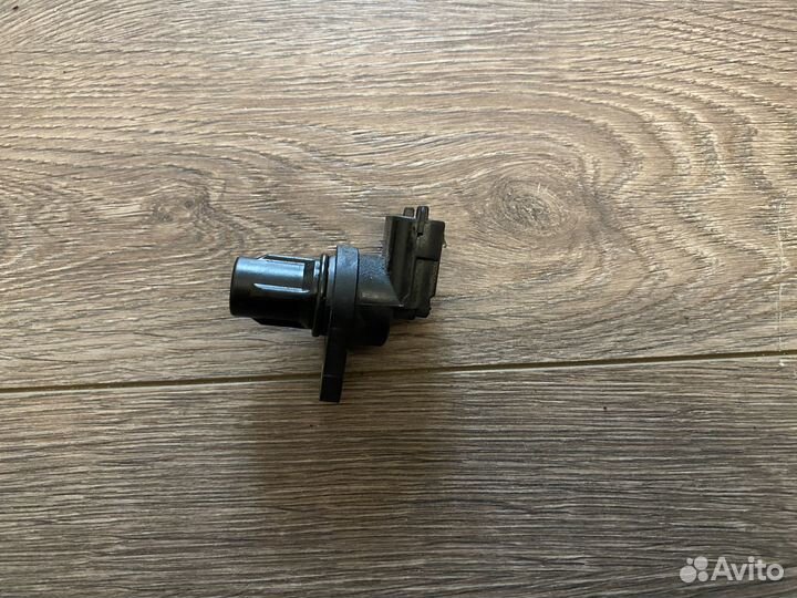 Датчик распредвала M271 Mercedes C-Class W204