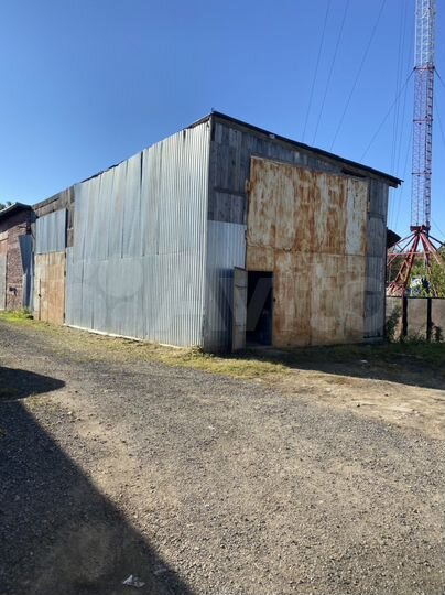 Гараж, > 30 м²