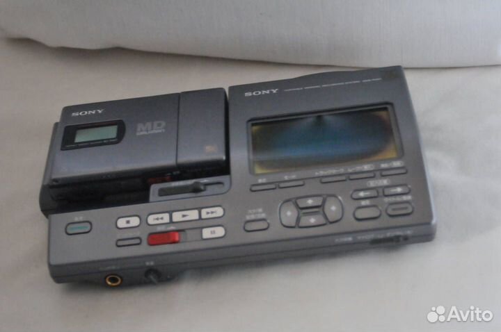 Sony MD Walkman MZS-R4ST