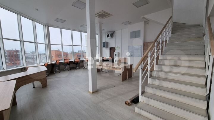 Продам офисное помещение, 216.3 м²