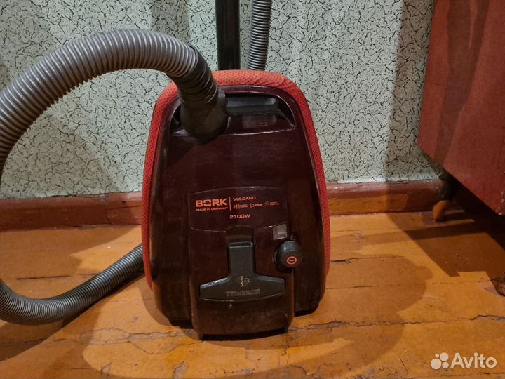 Пылесос Bork v701