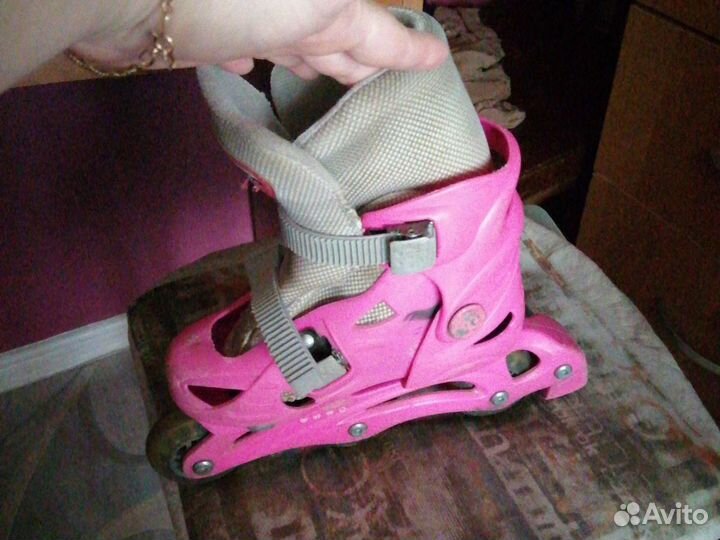 Роликовые коньки