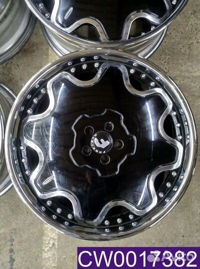 Диски R22 Mercedes-Benz Б/у Литые