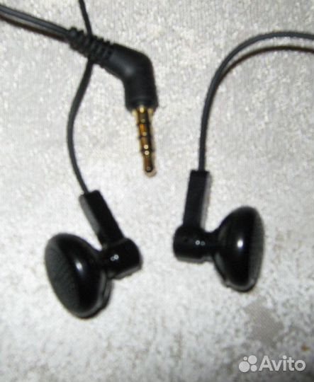 Наушники LG