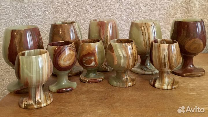 Бокалы и рюмки из камня (оникс)