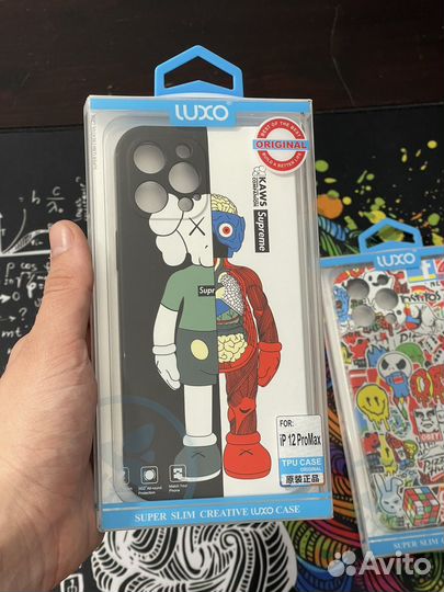 Чехол kaws на iPhone 11/12pm/13pm