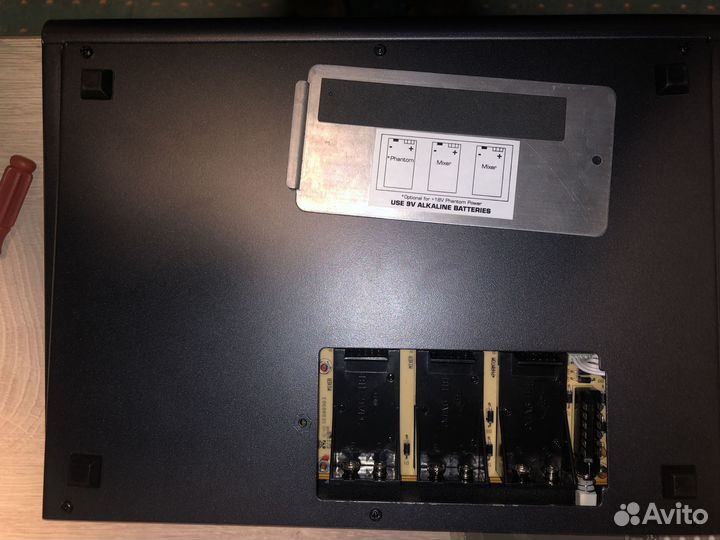 Behringer xenyx 1002B микшерный пульт