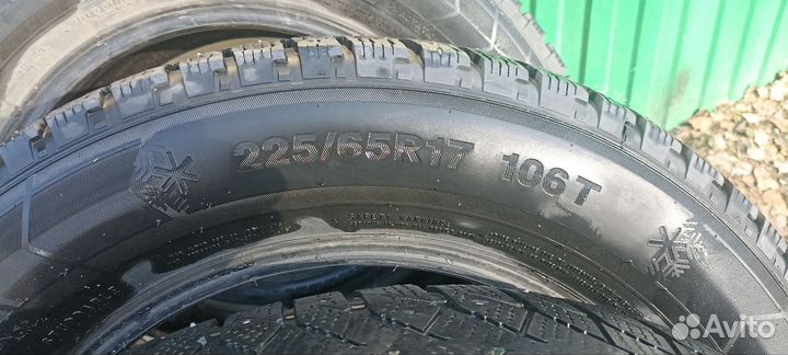 Triangle IceLink Trin PS01 225/65 R17 106