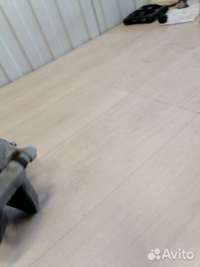 Суппорт передний левый Genesis G70 G4KL 2019