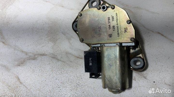 Моторчик стеклоочистителя (дворника) задний LADA