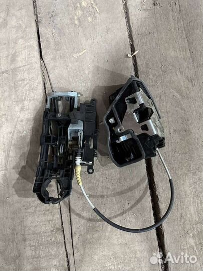 Доводчик двери BMW F10