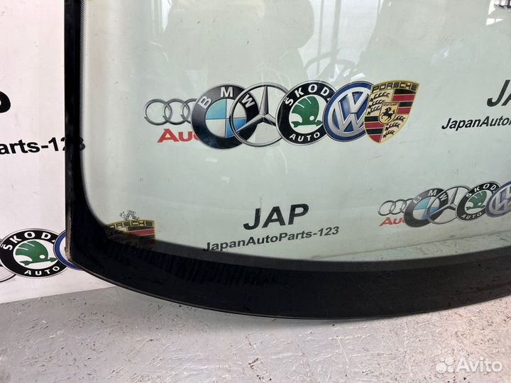 Стекло лобовое (ветровое) Audi A6/RS6/S6