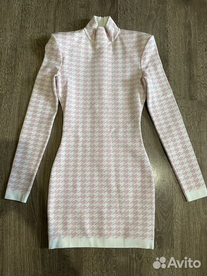 Платье Balmain