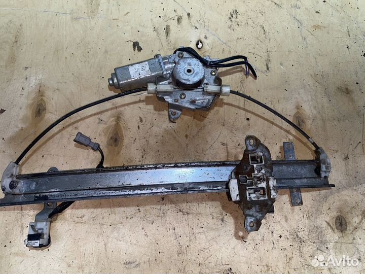 Nissan maxima A32 стеклоподъёмник передний правый