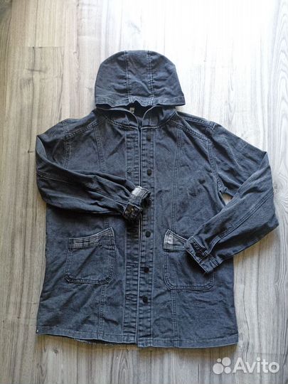 Джинсовая куртка женская