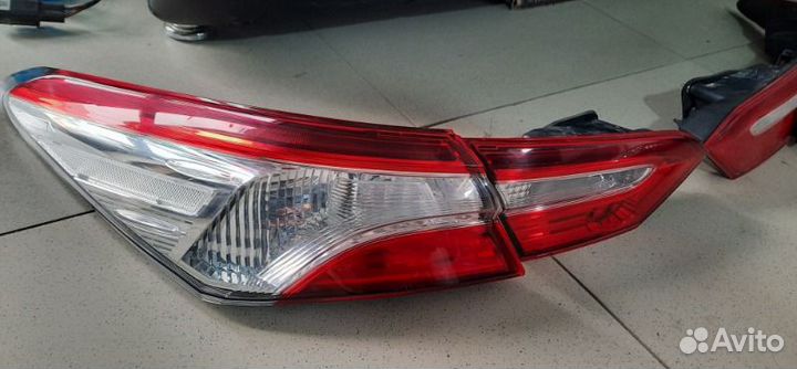 Фонари комплект задние Тoyota Camry V70 2018+2021