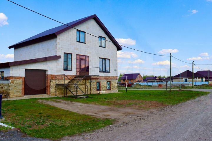 Дом 274,8 м² на участке 10 сот.