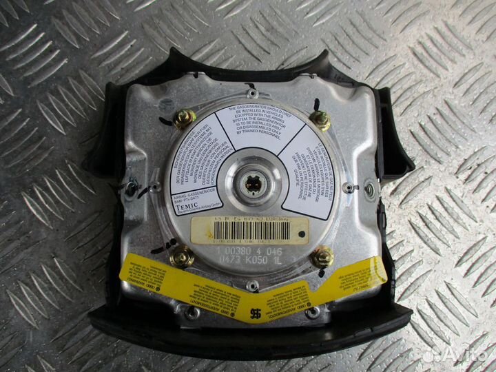 Подушка безопасности в руль Фольксваген Пассат Б4