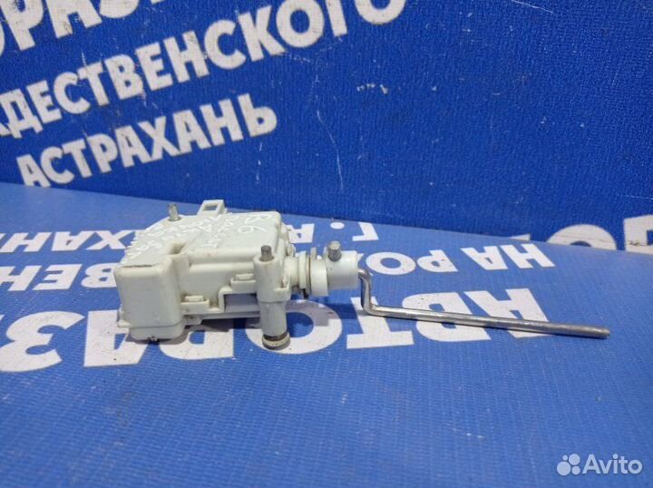 Активатор лючка бензобака Volkswagen Passat B6