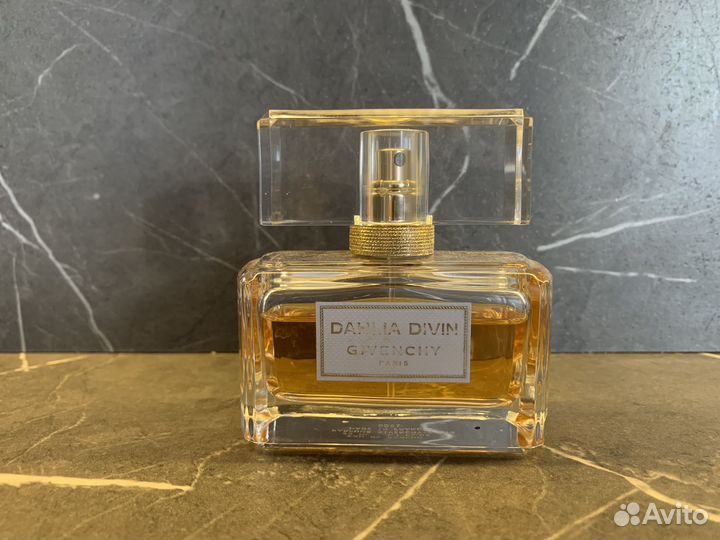 Givenchy dahlia divin