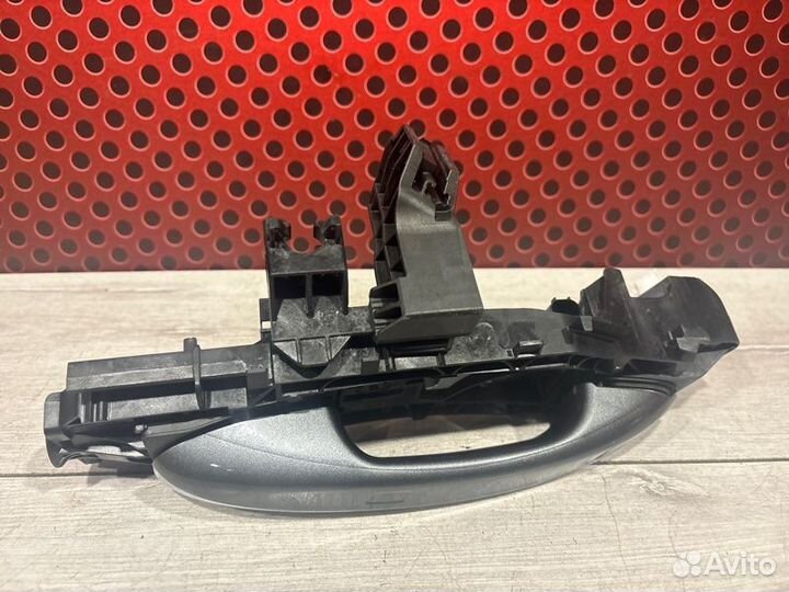 Ручка наружная задняя левая Mercedes-Benz S-Class