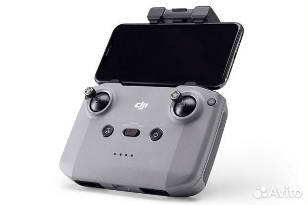 Квадрокоптер DJI Mavic Air 2