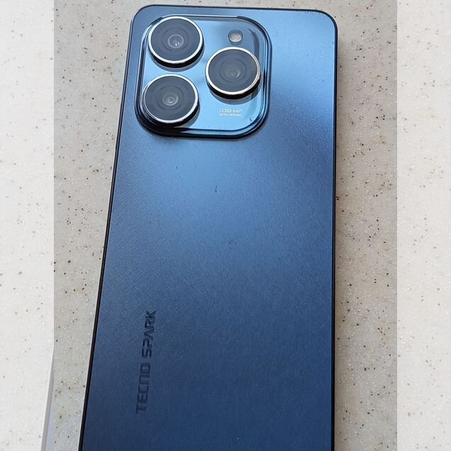 Techo spark 20 pro 256 gb